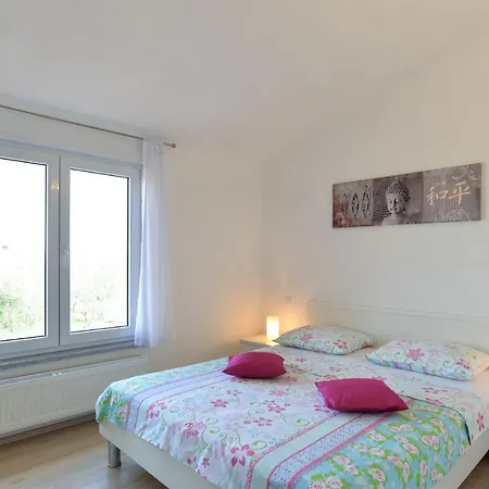 Appartement Jere 719 *