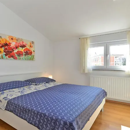 Jere 719 Apartament Pula