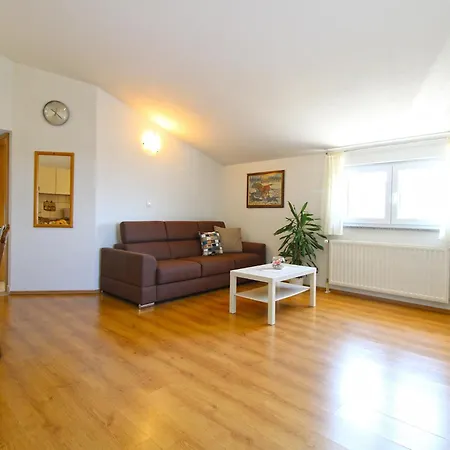 Jere 719 Appartement *